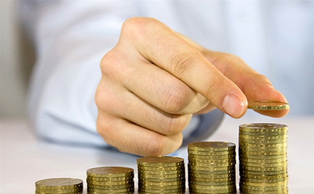 hand and coins