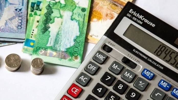 Money and Calculator
